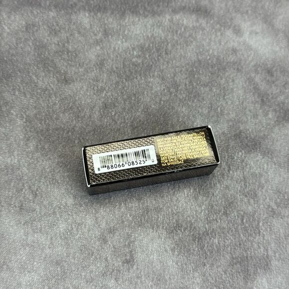Tom Ford Lip Color 16 Scarlet Rouge Lipstick - Picture 5 of 5